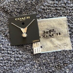 Coach Silver Signature Heritage Butterfly Pearl Pendant Necklace - Silver/White